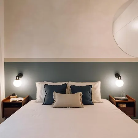 Apartment Estoril - 2 Bedrooms In Estrela Lisbon