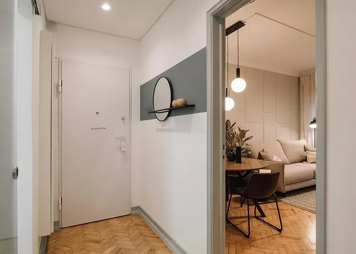 Estoril - 2 Bedrooms In Estrela Lissabon