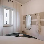 Estoril - 2 Bedrooms In Estrela Διαμέρισμα *